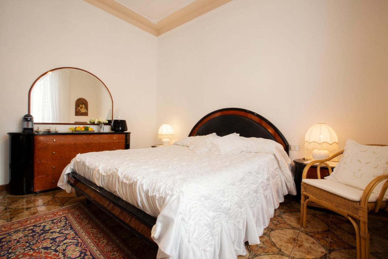 Room Cavour, Nearby Cinqueterre La Spezia Exteriör bild
